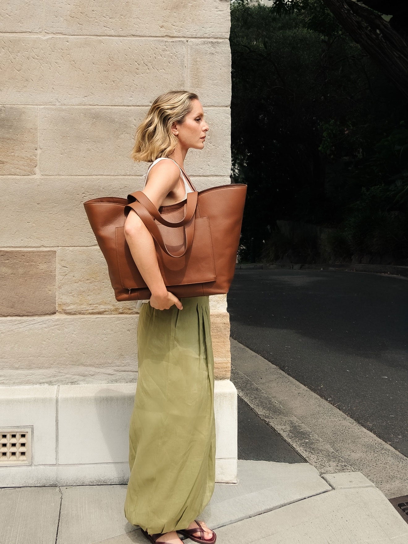 Sydney Tote Bag — Tan