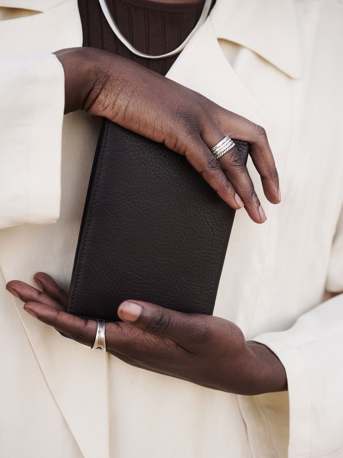 Rio Passport Holder — Chocolate