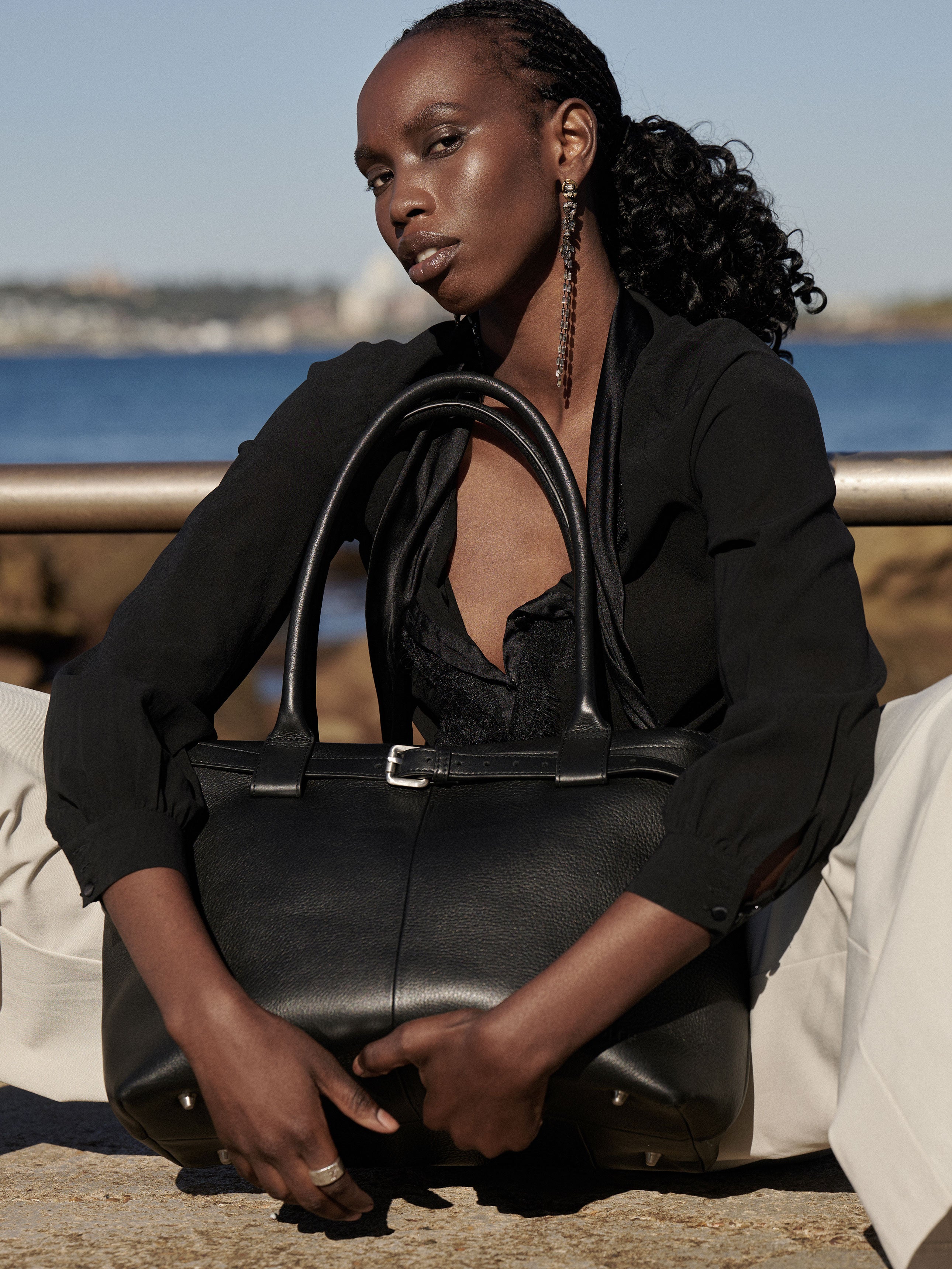 Paris Tote by @dom.overseas — Black, thin belt