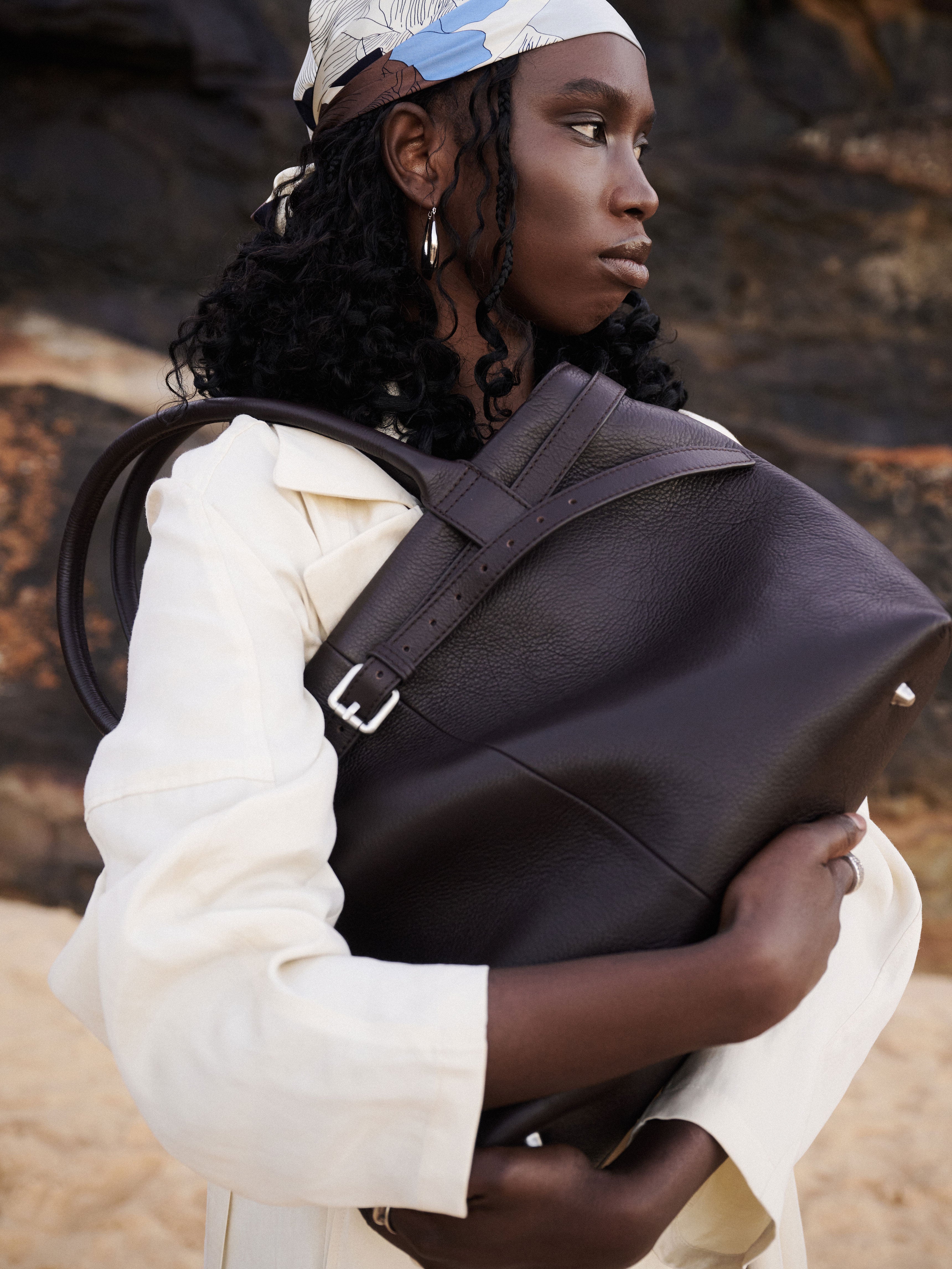 Paris Tote by @dom.overseas — Chocolate, thin belt