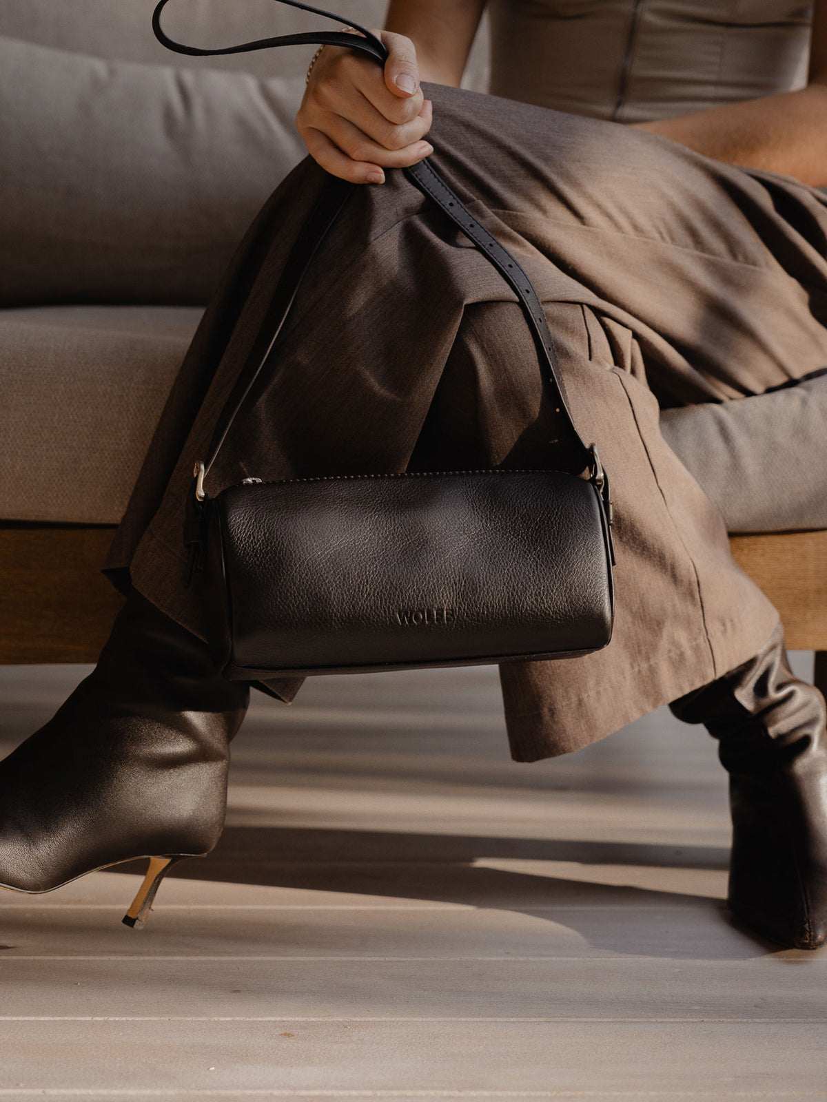 Tokyo Barrel Bag — Chocolate