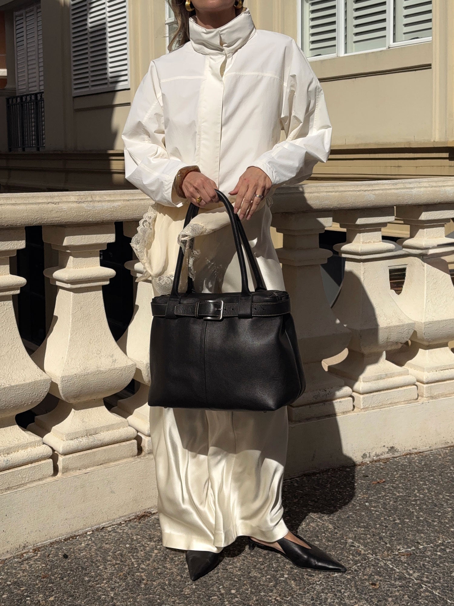 Paris Tote by @dom.overseas — Black, wide belt