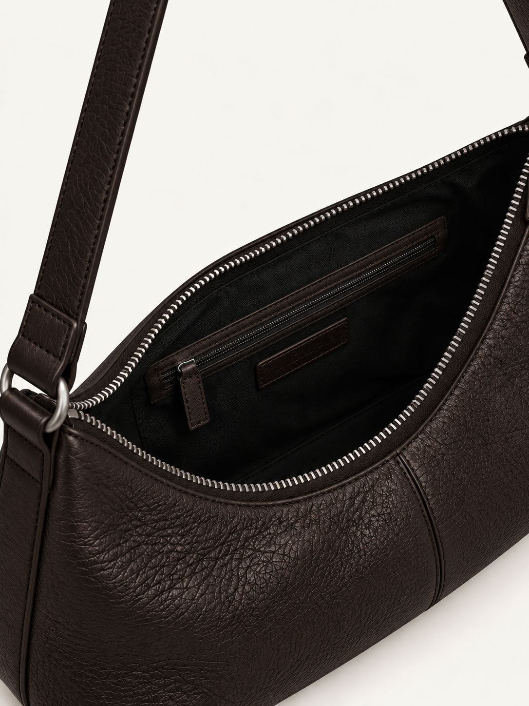 Berlin Shoulder Bag — Chocolate
