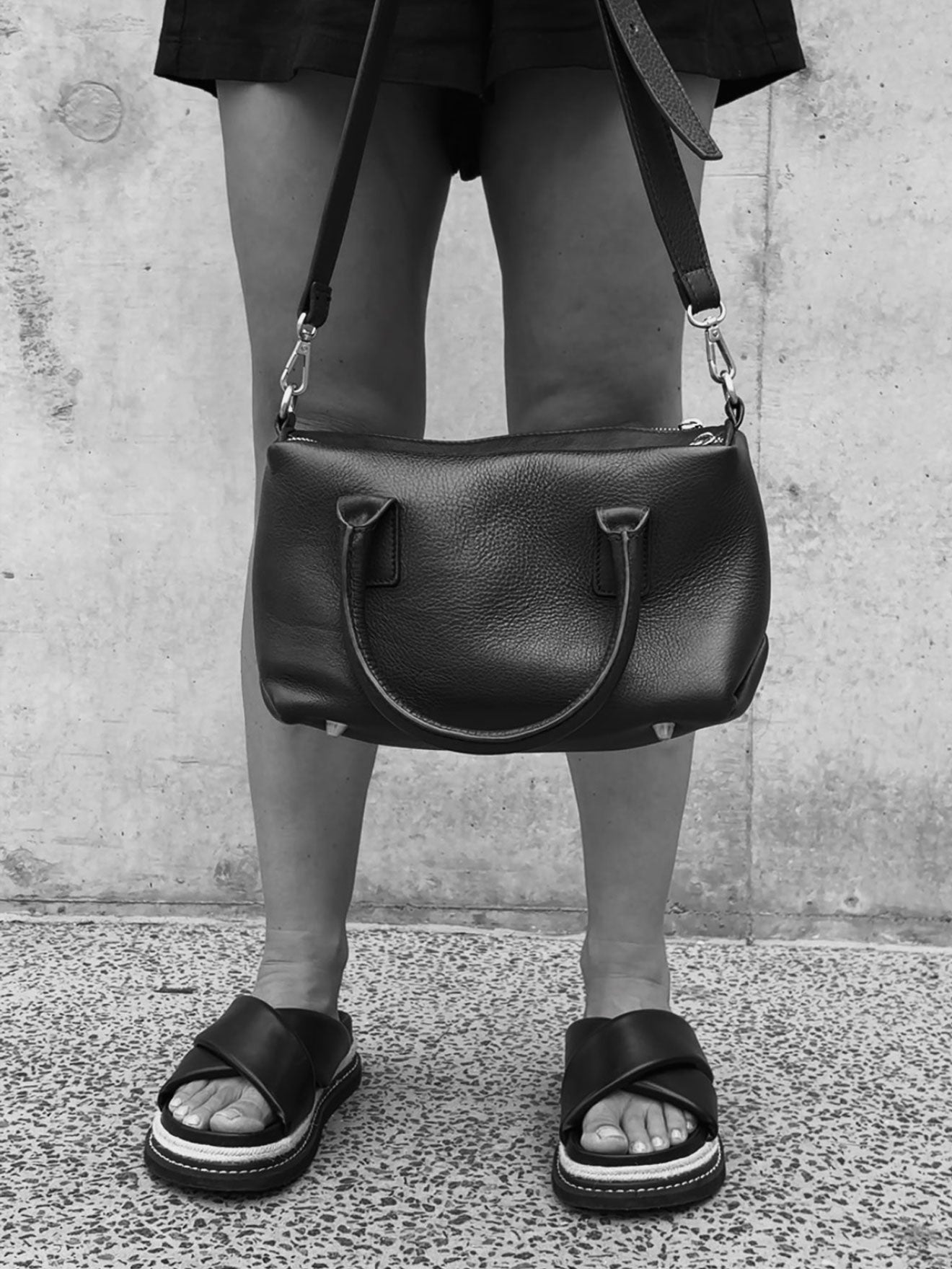 Boston Bag — Black | Top Handle & Crossbody