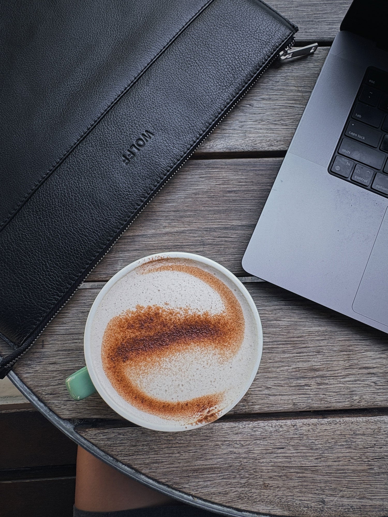 Oslo Laptop Sleeve — Black 16inch